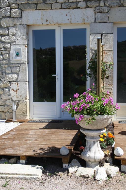 La Perle Du Lot Bed and Breakfast Castelnau-Montratier Exteriör bild