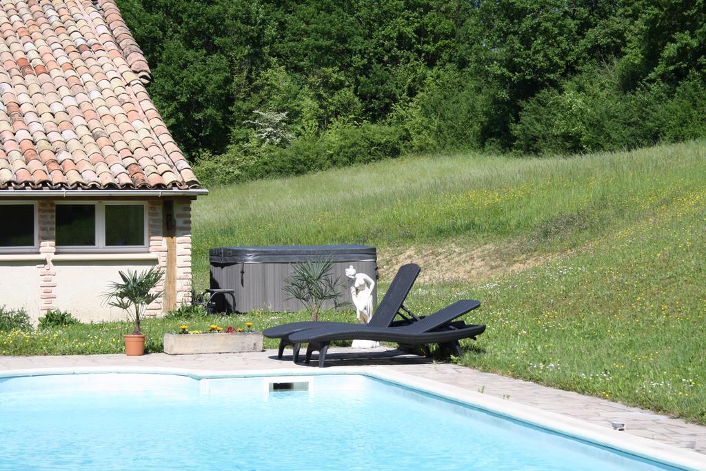 La Perle Du Lot Bed and Breakfast Castelnau-Montratier Exteriör bild