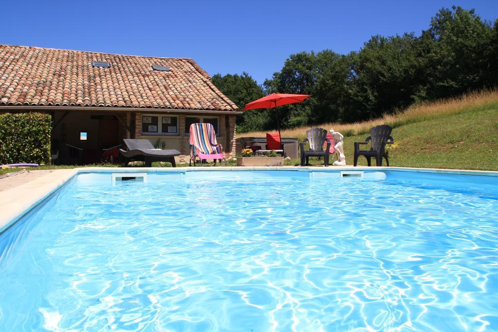La Perle Du Lot Bed and Breakfast Castelnau-Montratier Exteriör bild